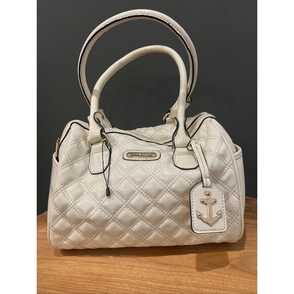 Anne Klein Quilted Faux Leather Cream Purse - Picture 1 of 9